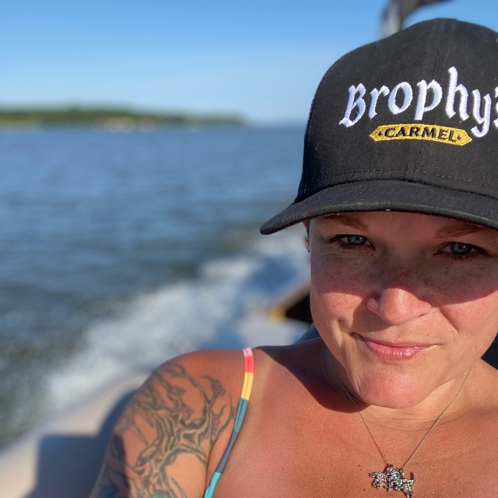 Meet your Posher, Amber
